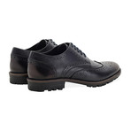James Brogue // Navy (UK: 7)