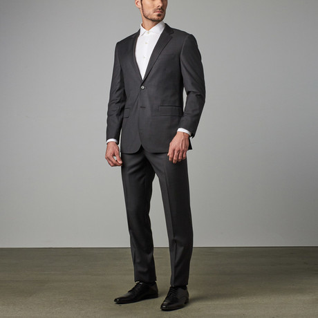 Modern-Fit Suit // Charcoal Sharkskin (US: 36S)