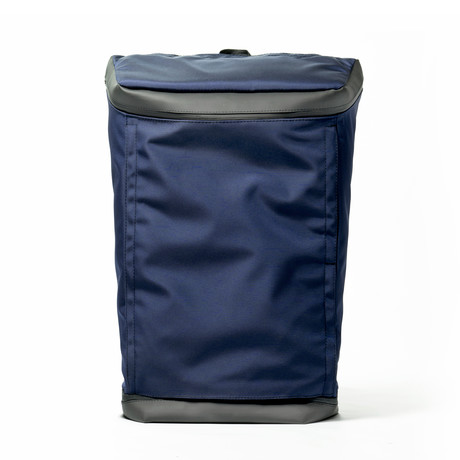 Invisible Backpack // Blue