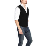 Valdes Vest // Black (L)