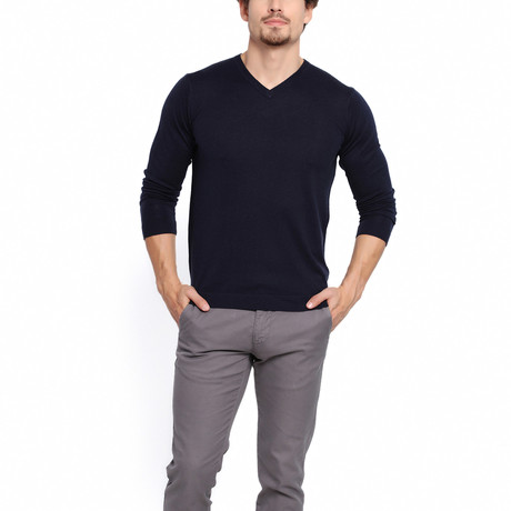 Utku V-Neck Sweater // Navy Blue (S)