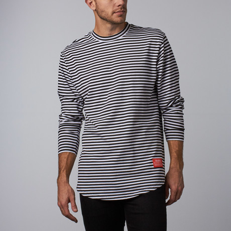 Huckster Long-Sleeve // Black + White (S)