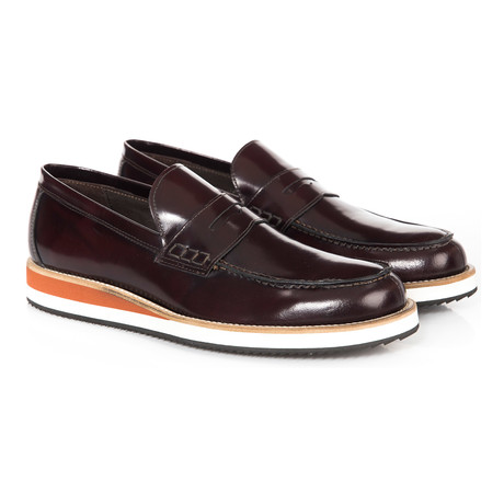 Ostuni Loafer // Bordeaux (Euro: 39)