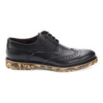 Corato Brogue // Nero (Euro: 39)