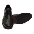 Monterone Wingtip Dress Shoe // Nero (Euro: 39)