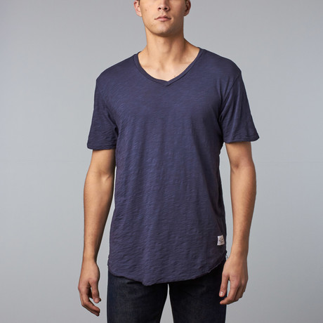 Basic V-Neck Tee // Regal (S)