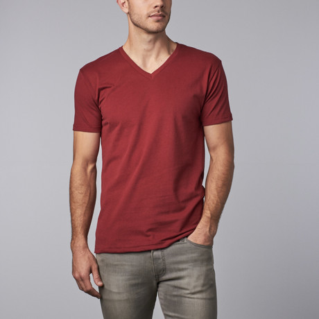 Aspen Apparel // Short Sleeve Brushed Cotton V-Neck // Maroon (Large)