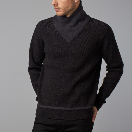 Crossover Sweater // Black (XL)