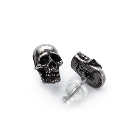 Mortuarium Skull Earrings