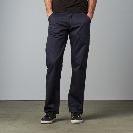 Workers Chino Relaxed Fit Pant // Navy (29WX32L)