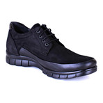 Bora Nubuck Lace-Up Tread Sneaker // Black (Euro: 44)