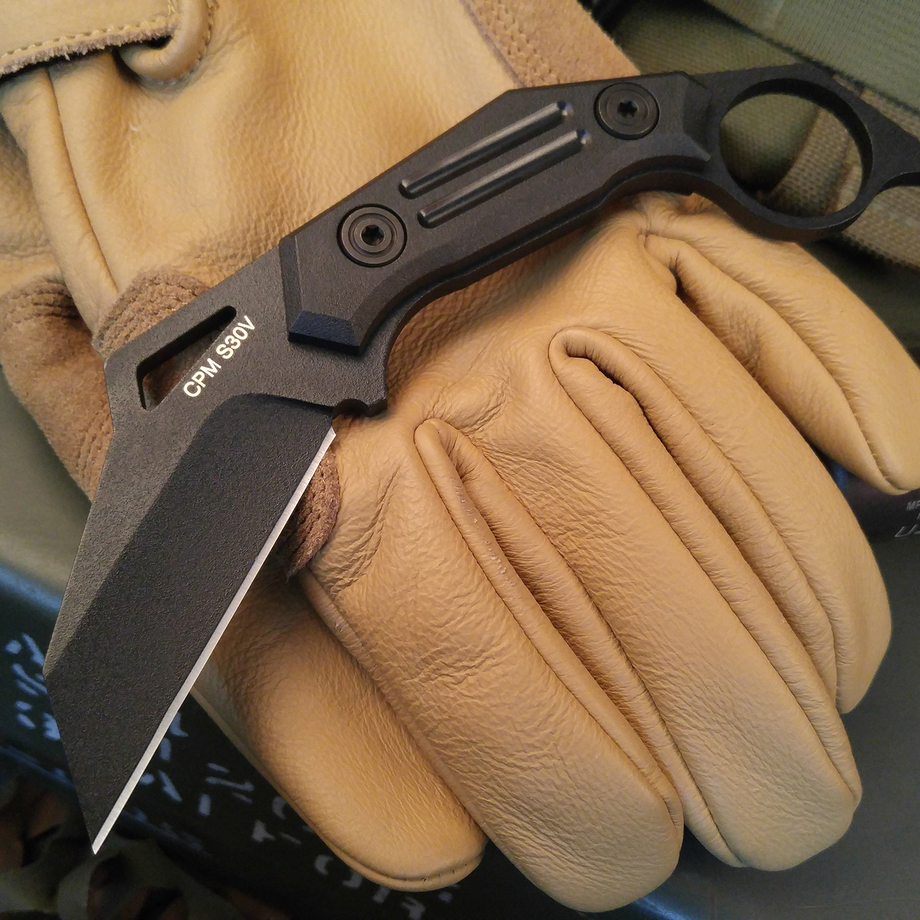 RAIDOPS Tactical Tools + Blades Touch of Modern