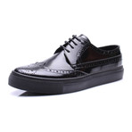 Wingtip Lace-Up Sneaker // Black (Euro: 39)