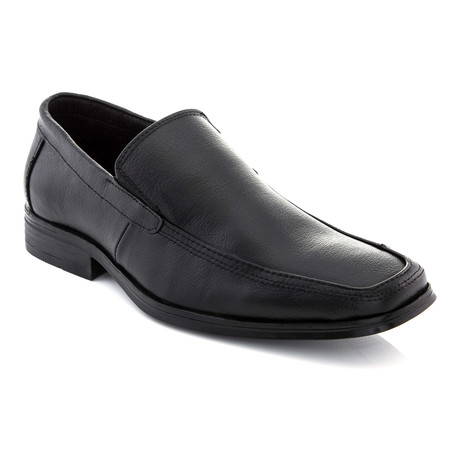 Leonard Slip-On Shoe // Black (US: 7)