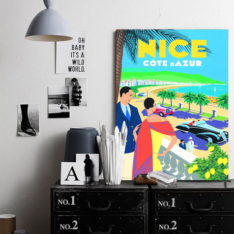 Nice (30"W x 24"H x 1.5"D)