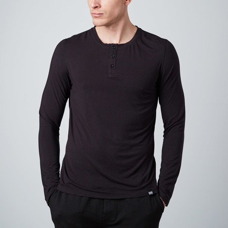 Neighborhood Henley // Onyx (S)