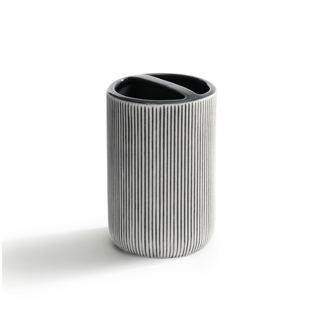 DISC // Rivington // Toothbrush Holder