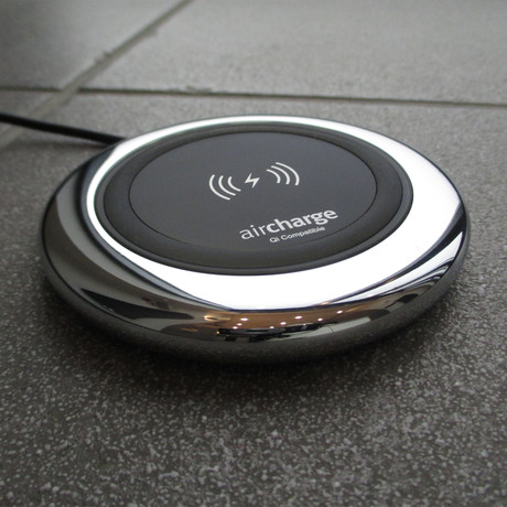 Executive Charging Pad (Black)