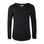 Primal Henley // Black (M)