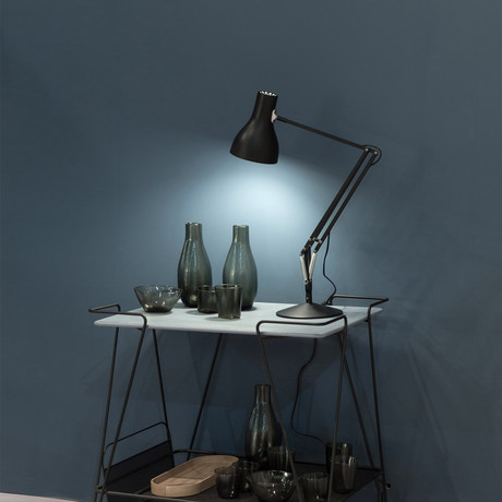 Type 75 // Desk Lamp (Jasmine White)
