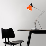 Type 1228 // Desk Lamp (Fuschia Pink)