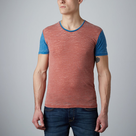 Contrast Sleeve V-Neck Burnt T-Shirt // Rustic Brown (S)
