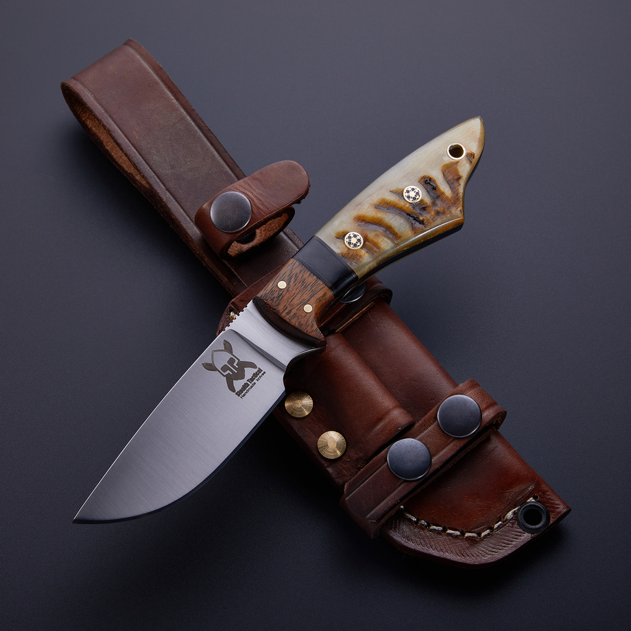 Stealth Tactical Blades Adventure Ready D2 Knives Touch of Modern