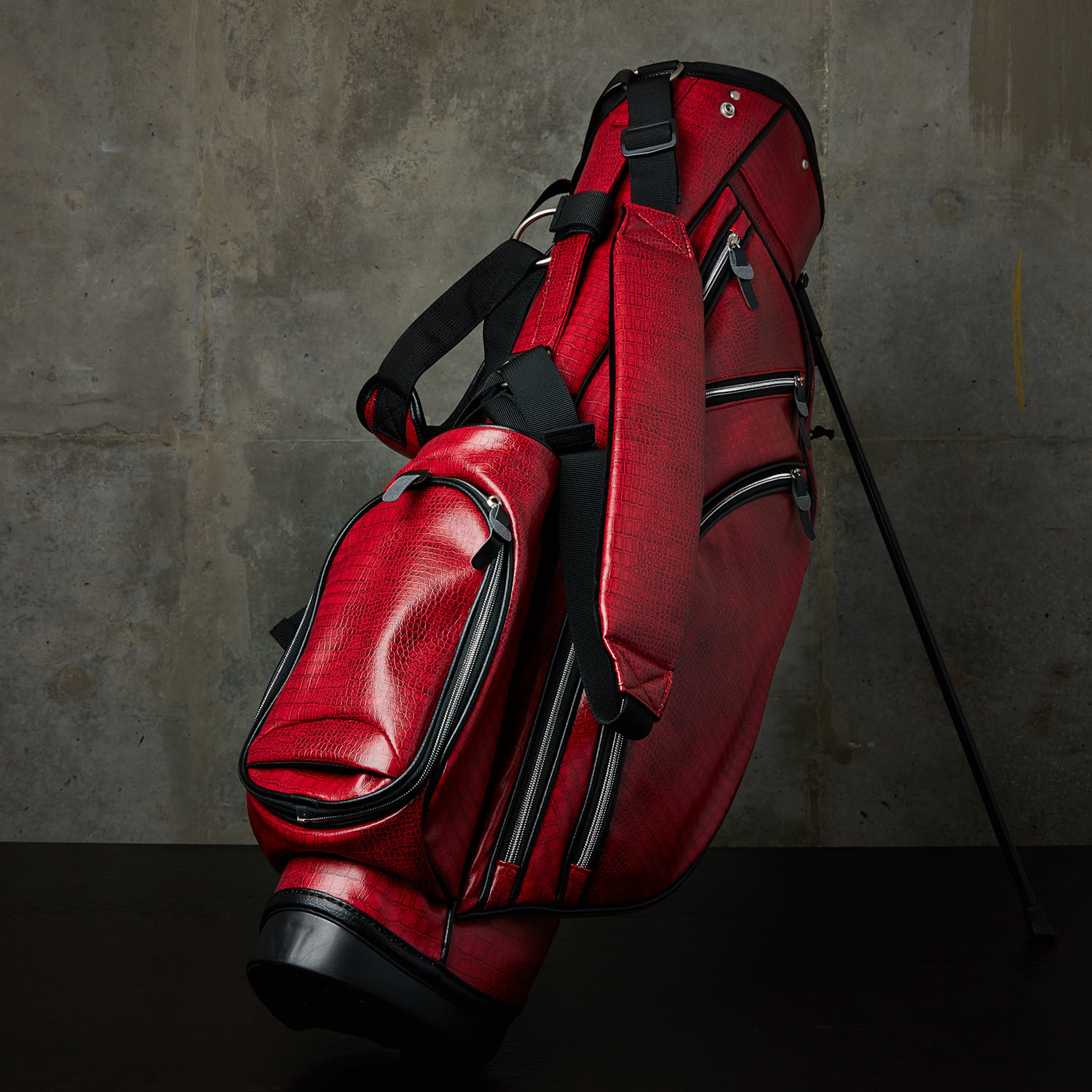 Purist Stand Bag (Hogan Black) - iliac Golf - Touch of Modern