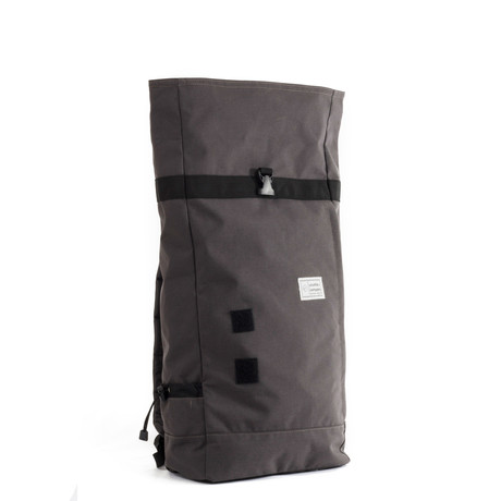 The Commuter Roll-Top (Space Black)