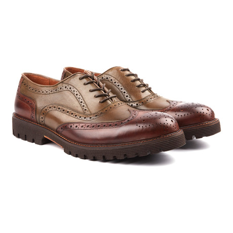 Medallion Toe Cap Brogue // Brown (US: 8)