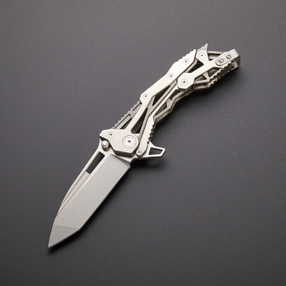 QTRMSTR Tactical Blades Touch of Modern