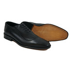 Medallion Toe Cap Dress Shoe // Black (US: 7.5)