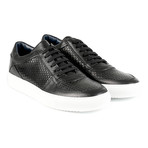 Roma Textured Low-Top Sneaker // Black (Euro: 40)