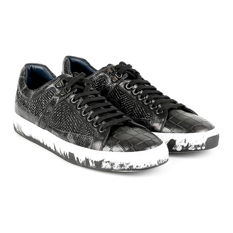 Massa Textured Low-Top Sneaker // Black (Euro: 39)