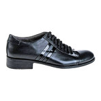 Lace-Up Dress Shoe // Black (Euro: 39)