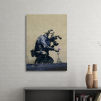 Closeup (20"W x 16"H x 0.75"D)