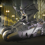 The Dark Knight Trilogy 1:12 RC Tumbler // Deluxe Pack