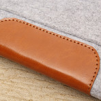 Felt MacBook Sleeve // Magnetic Button (11" MacBook Air)