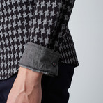 Long-Sleeve Large Houndstooth Knit Button-Up Shirt // Black + Grey (XS)