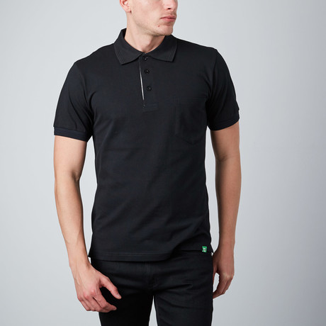 Piqué Short-Sleeve Polo With Front Pocket // Black (S)