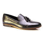 Medallion Patent Leather Loafer // Black (Euro: 41)