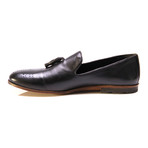 Medallion Patent Leather Loafer // Black (Euro: 44)