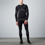 Akka Thermo Underlayer // Black + Grey (XS)