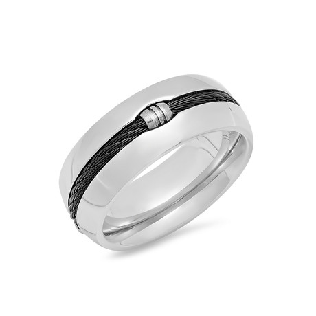 Single Wire Center Ring // Black (Size 9)