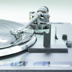 Plug + Play Automatic Turntable // TD170