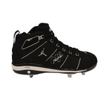 Derek Jeter Signed Official Jordan Brand Cleat