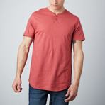 Torey Henley // Cranberry (L)