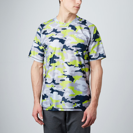 Short-Sleeve Compression Shirt // Green Camo (XS)