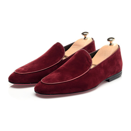 Piped Smoking Slipper // Bordeaux (Euro: 39)