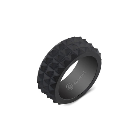 Spike Ring // Black (Size 8)